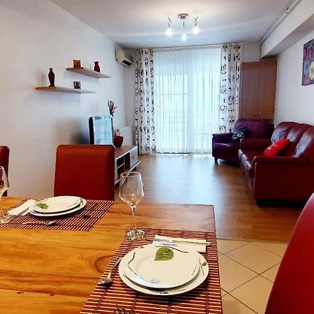 Summer Lake Apartment Mamaia Exterior foto
